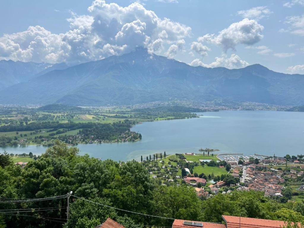 Un Balcone Sul Lago By Wonderful Italy Montemezzo Luaran gambar
